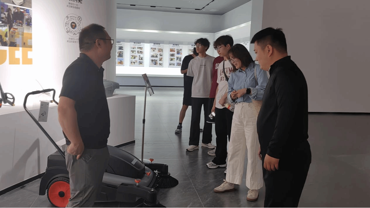 商學(xué)院 探尋紅色文化，開(kāi)拓企業(yè)資源——定遠(yuǎn)篇 網(wǎng)絡(luò)技術(shù)服務(wù)