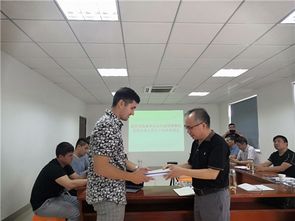 嘉興市蠶桑學(xué)會與烏茲別克斯坦技術(shù)人員共織絲綢合作新紐帶